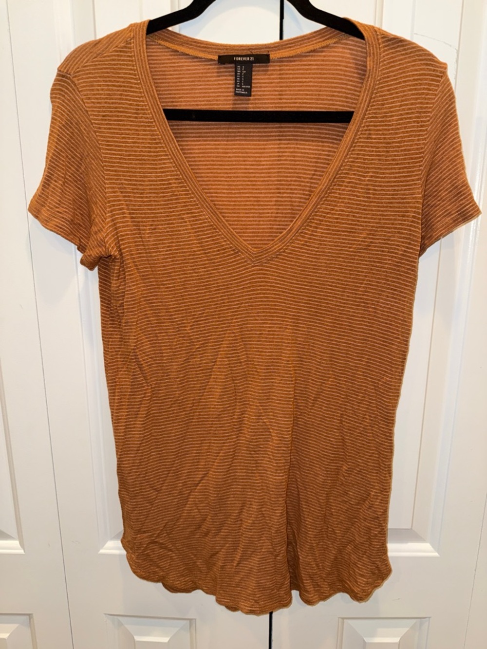 Forever 21 Women's Rust-Orange Ribbed V-Neck Short Sleeve Tee